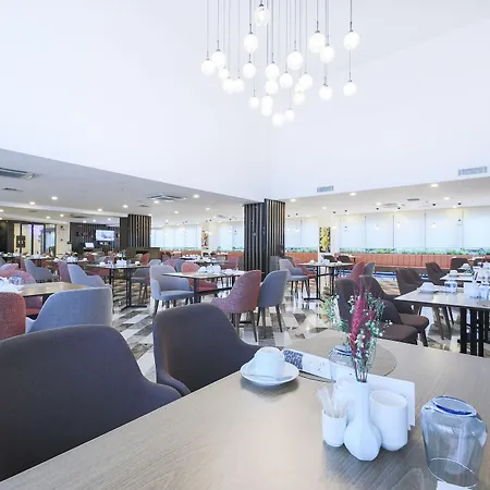 Noax Hotel